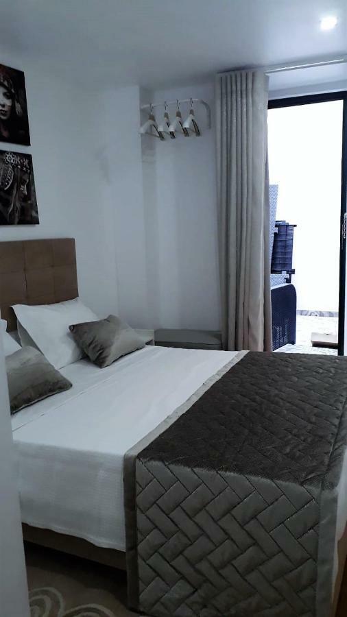 Inn Lisbon, Alfama Fado Studio Bagian luar foto